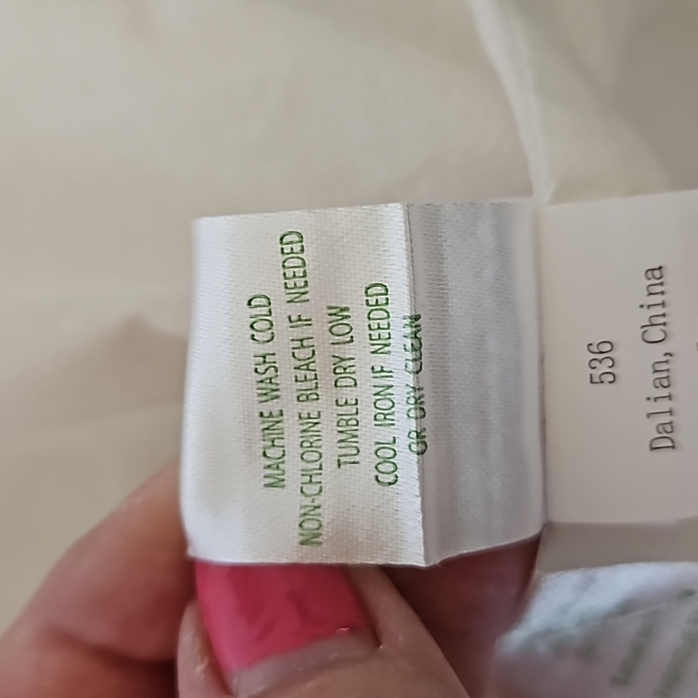 Lilly Pulitzer White on White Screen Printed Shift Dress Size 6 - Picture 8 of 9